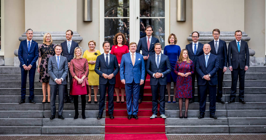 In de kreukelzone van het kabinet